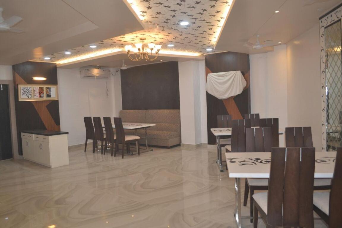 Shakuntala Hotel