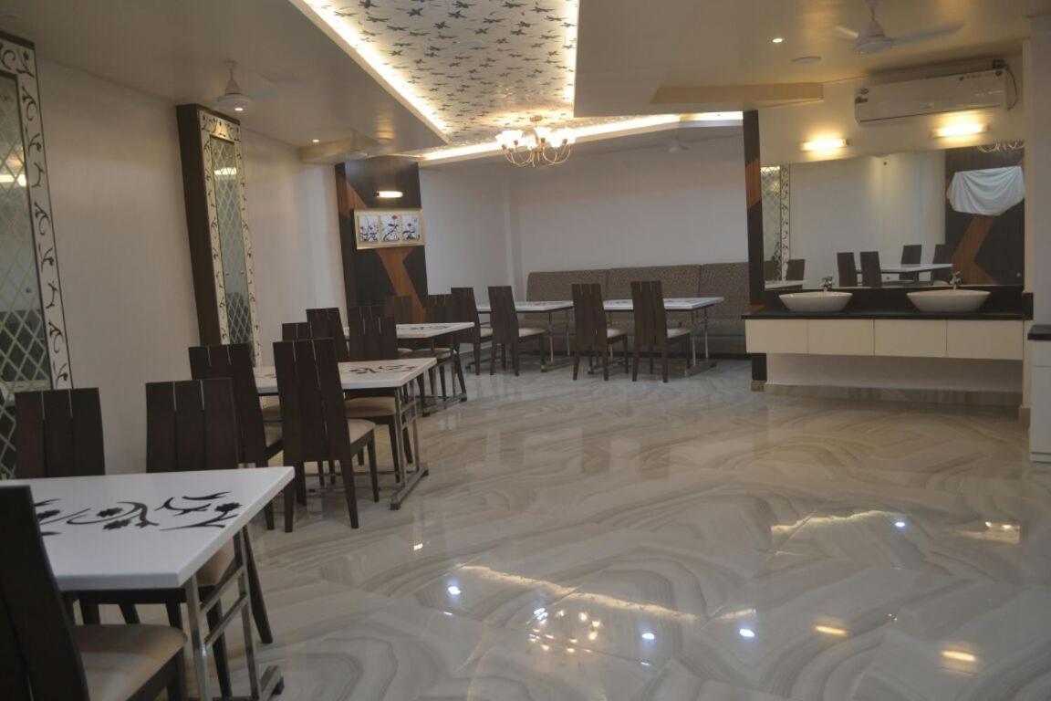 Shakuntala Hotel