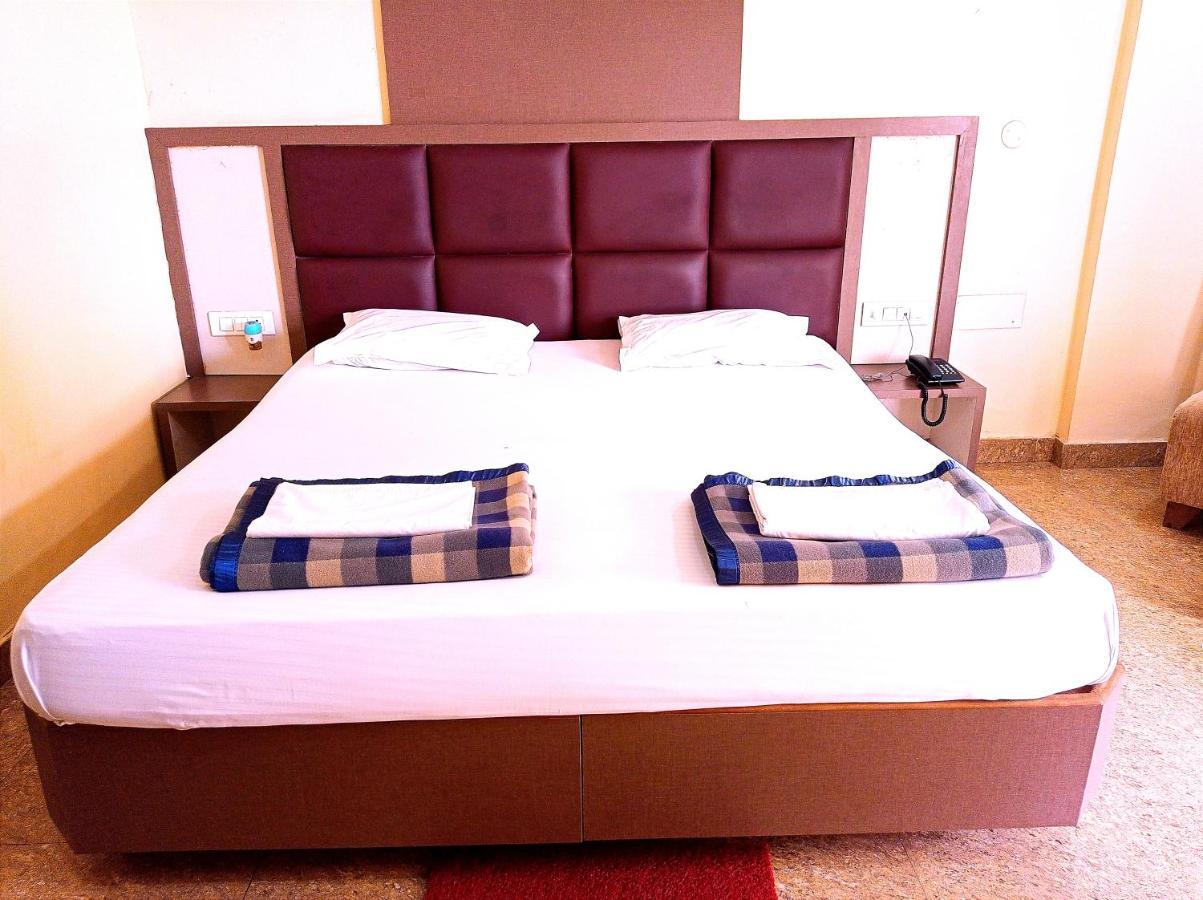 Hotel Shakuntala Hotel 3*